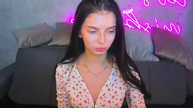 Eva Mayers online show from 11/07/25, 12:43