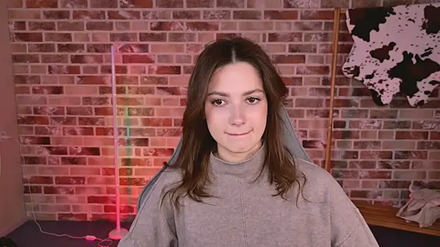 KiraVair online show from 03/10/26, 12:21