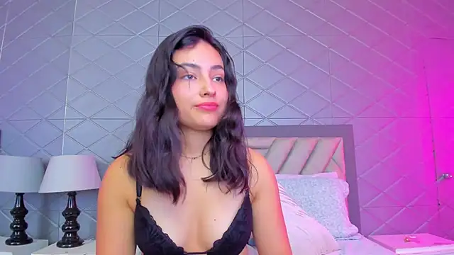 ViolettRouse online show from 01/09/26, 03:59