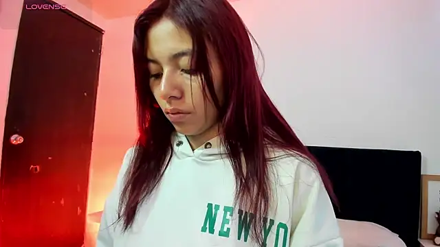 melanie roux   online show from 05/14/26, 12:12