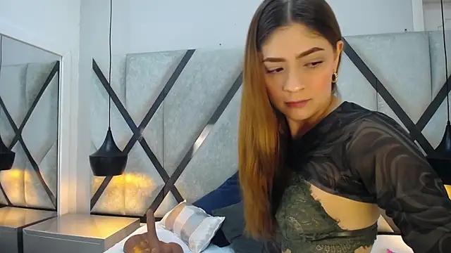 AriaWillss online show from 11/17/25, 12:33