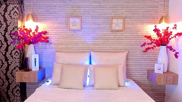 Catalina-Thompson online show from 10/21/25, 11:55