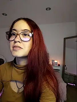 Amaraa couper1 online show from 11/19/25, 03:50