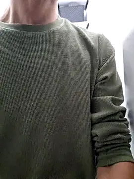 16enes16 online show from 11/18/25, 07:51