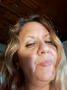 JennyInVegas online show from 11/04/25, 02:32