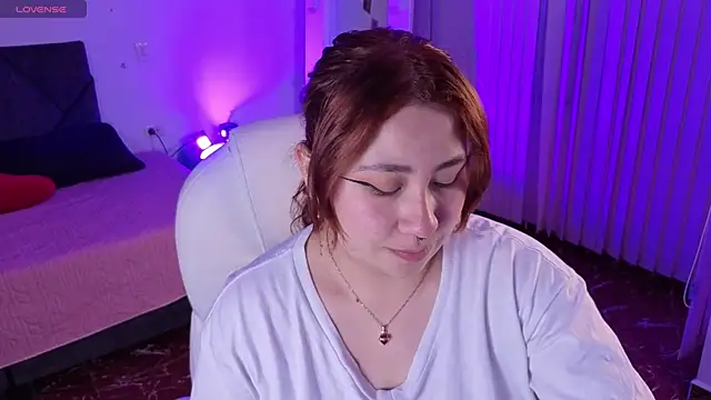 littlee red online show from 05/07/26, 08:36