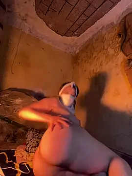 SaraChouchou online show from 02/24/26, 11:36