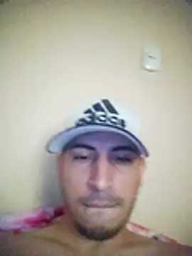 Snapshot of villamarinalvarez25 chatting on 11/06/25, 05:47 villamarinalvarez25 online show from 11/06/25, 05:47