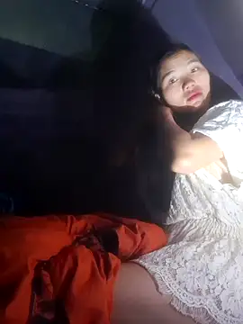 Snapshot of mira-show chatting on 11/01/25, 02:02 mira-show online show from 11/01/25, 02:02