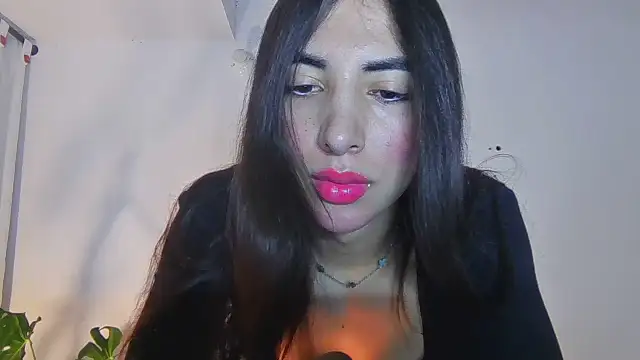 valeriahornier online show from 07/08/26, 01:43