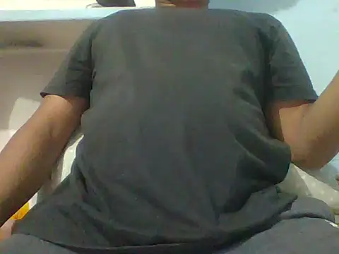 up boy online show from 11/07/25, 04:56