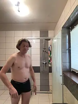 kon77777 online show from 10/18/25, 09:32