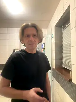 kon77777 online show from 10/20/25, 07:03