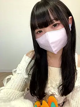 Reina cute 00  online show from 12/18/25, 03:45