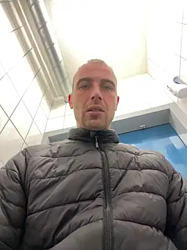 Rotteei1 online show from 10/22/25, 11:54