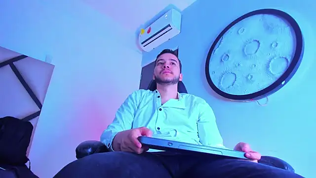 mike 257 online show from 02/04/26, 11:27