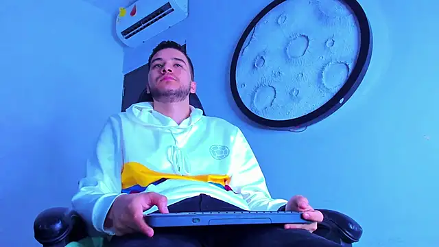 mike 257 online show from 02/24/26, 11:52