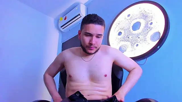 mike 257 online show from 04/21/26, 11:49