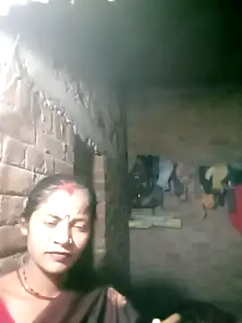 Hot cauple indian online show from 10/25/25, 03:51