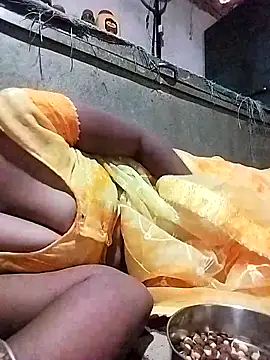 Hot cauple indian online show from 03/25/26, 10:43