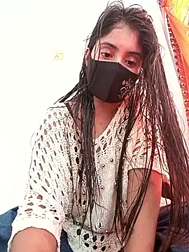 Hot Angle online show from 04/10/26, 10:09