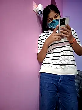 Muskan-12th online show from 10/20/25, 04:40