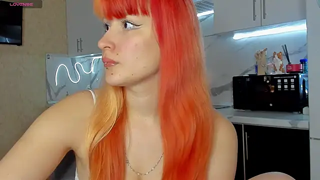 Snapshot of chocolate_meow chatting on 10/29/25, 11:45 chocolate meow online show from 10/29/25, 11:45