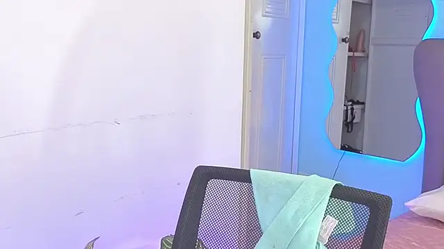 Aria Russo online show from 02/12/26, 02:34