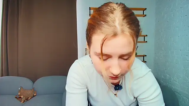 Snapshot of TeganMorenz chatting on 10/27/25, 08:51 TeganMorenz online show from 10/27/25, 08:51