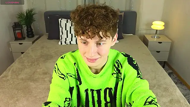 crisp1n online show from 02/15/26, 03:53