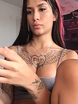 Mia Miaww online show from 10/18/25, 07:14