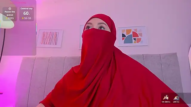 fatiima  online show from 11/20/25, 07:02