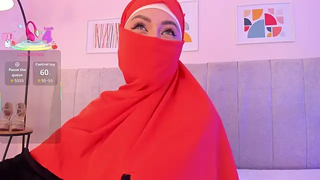 fatiima  online show from 03/24/26, 07:30