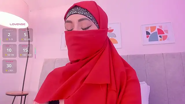 fatiima  online show from 05/13/26, 07:55