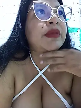 Snapshot of celeste122595 chatting on 05/30/26, 03:03 celeste122595 online show from 05/30/26, 03:03