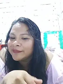 Snapshot of celeste122595 chatting on 06/28/26, 04:51 celeste122595 online show from 06/28/26, 04:51