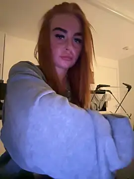 Ellieskyyee1 online show from 11/02/25, 08:33