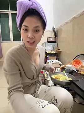 aaaaawhate online show from 01/06/26, 11:14