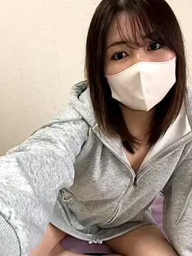 Rui 87 online show from 11/13/25, 01:37