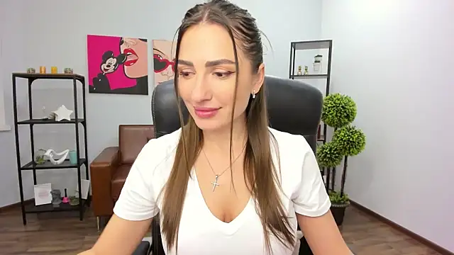 LaraSmelal online show from 11/04/25, 05:39