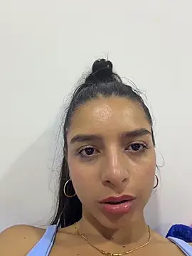 Snapshot of violeta365 chatting on 05/20/26, 01:39 violeta365 online show from 05/20/26, 01:39
