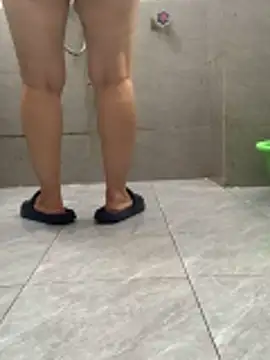 HinayLa online show from 04/11/26, 03:27