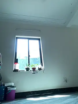 HinayLa online show from 05/23/26, 03:12