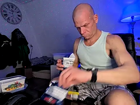 Kinky Play1 online show from 02/25/26, 07:56