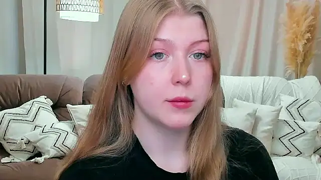 Stella Light online show from 02/03/26, 12:43