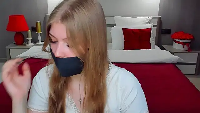 Stella Light online show from 04/24/26, 05:59