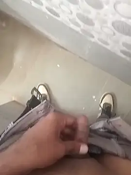 HeatableRevan online show from 04/14/26, 07:58