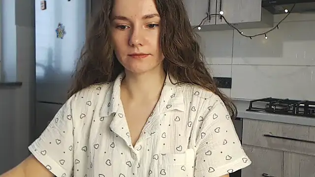 Snapshot of MilenaRossa chatting on 10/28/25, 07:34 MilenaRossa online show from 10/28/25, 07:34