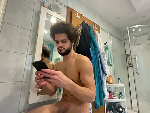 youngboyformommy24 online show from 02/28/26, 01:45