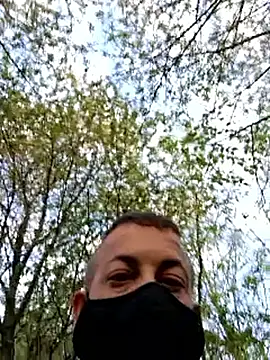 Imyourguy2025 online show from 04/19/26, 06:10